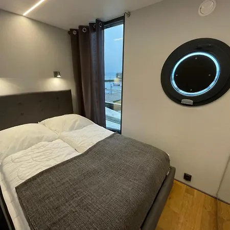 Hausboot Fjord Mobydick In Mit Dachterrasse