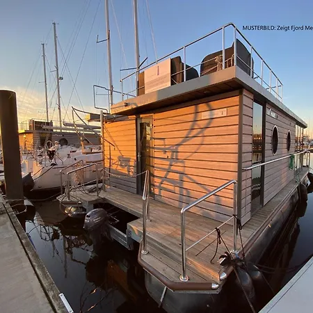 Hausboot Fjord Mobydick In Mit Dachterrasse